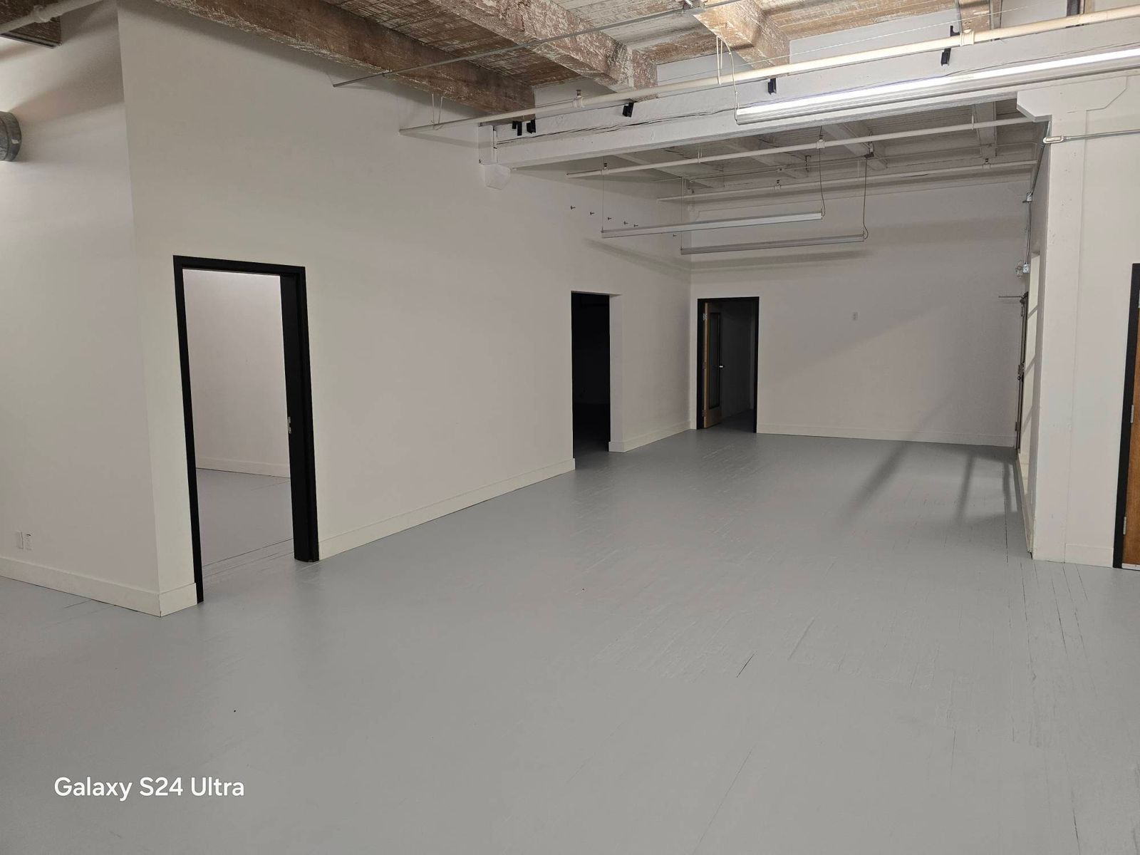 Epoxy flooring layers at Maddox Building, Portland